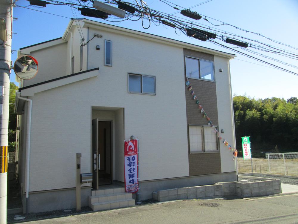 Local appearance photo. No. 1 destination ☆ Since the local available at salesman in charge, Please come feel free to. 