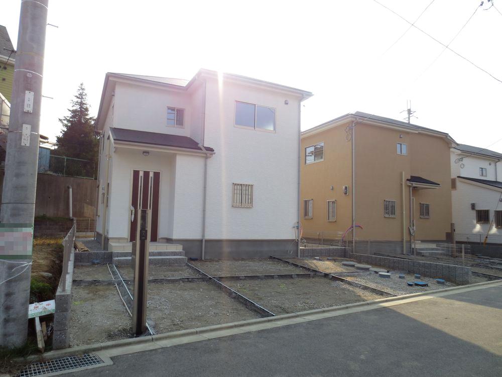 Local appearance photo.  ■ 5 Building Exterior Photos ■ 