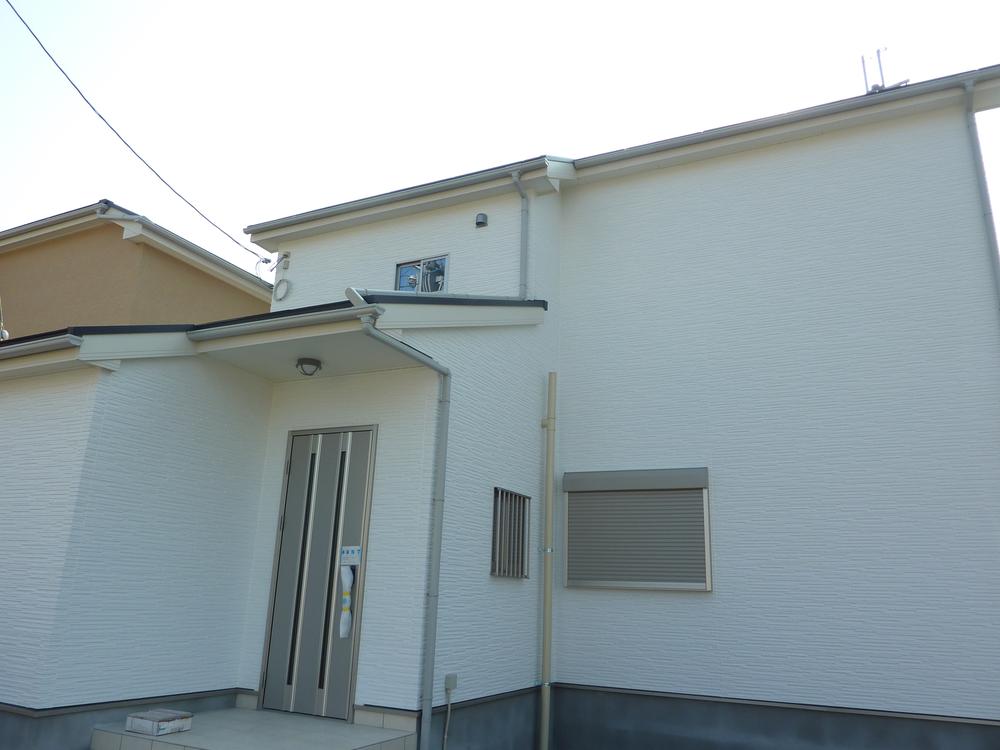 Local appearance photo. Indoor (11 May 2013) Shooting