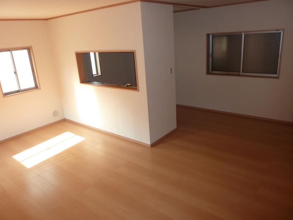 Living. Indoor (11 May 2013) Shooting