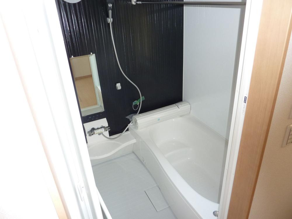 Bathroom. Indoor (11 May 2013) Shooting