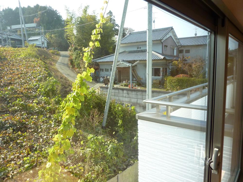 View photos from the dwelling unit. Indoor (11 May 2013) Shooting