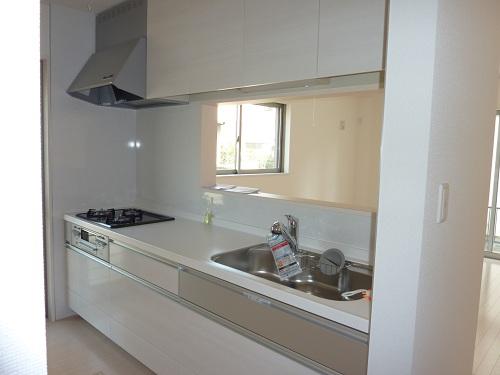 Same specifications photo (kitchen)