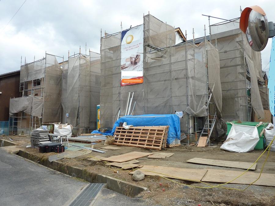 Local appearance photo. Local (12 May 2013) Shooting