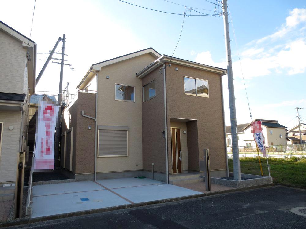 Local appearance photo.  ■ Stain-resistant exterior wall siding specification! Exterior construction costs included!  ■ (1 Building appearance)