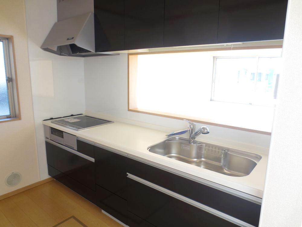 Kitchen.  ■ Faucet is a system kitchen with an integrated water purifier (4 Building kitchen) ■ 