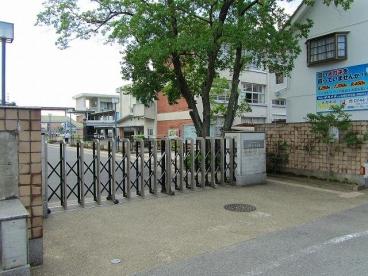 Junior high school. Tawaramoto stand Tawaramoto until junior high school 341m