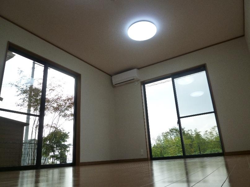 Living. Spacious a family reunion moments in the living room