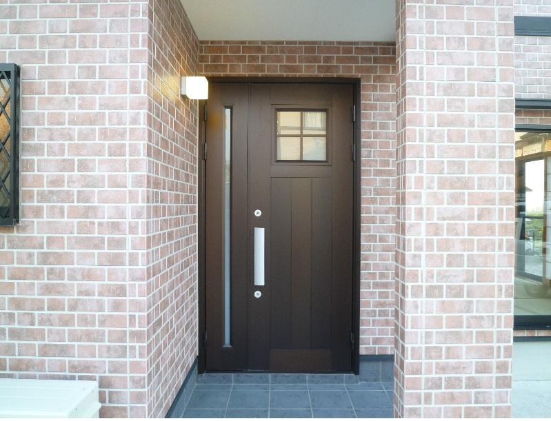 Entrance. Entrance Other, Joinery of behavior is smooth