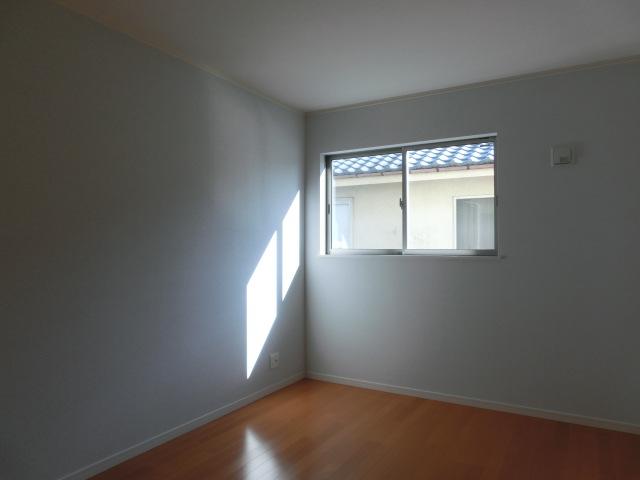 Other introspection. Western style room