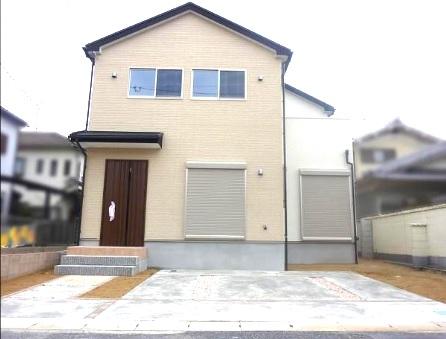 Local appearance photo. Parking space is also widely effortlessly car is stopped