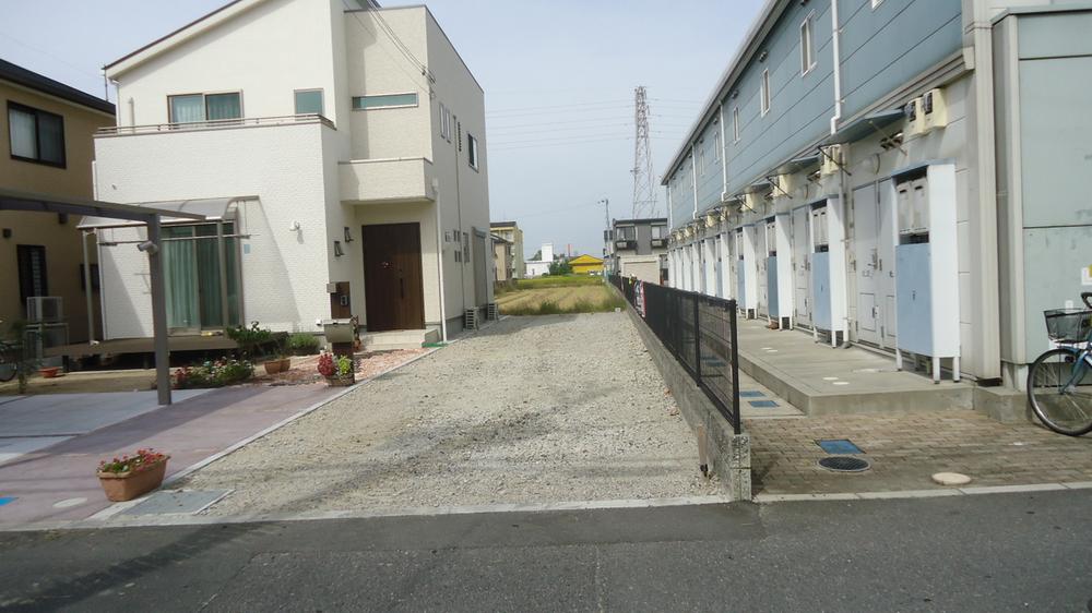 Local photos, including front road