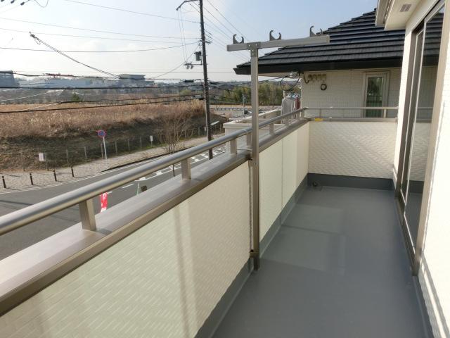 Balcony. Spacious balcony