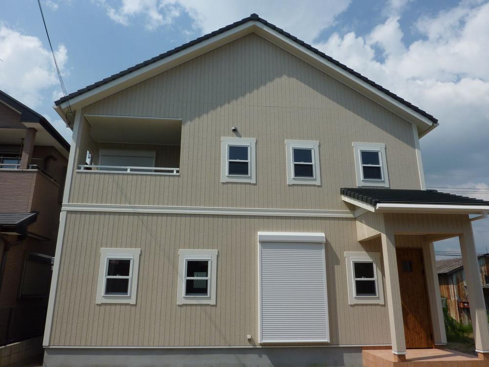 Same specifications photos (appearance). ( Building) same specification