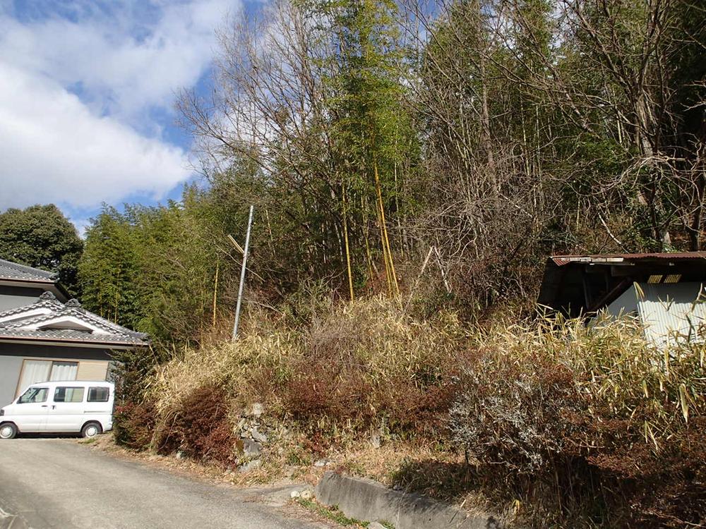 Local appearance photo. Local (02 May 2013) Shooting