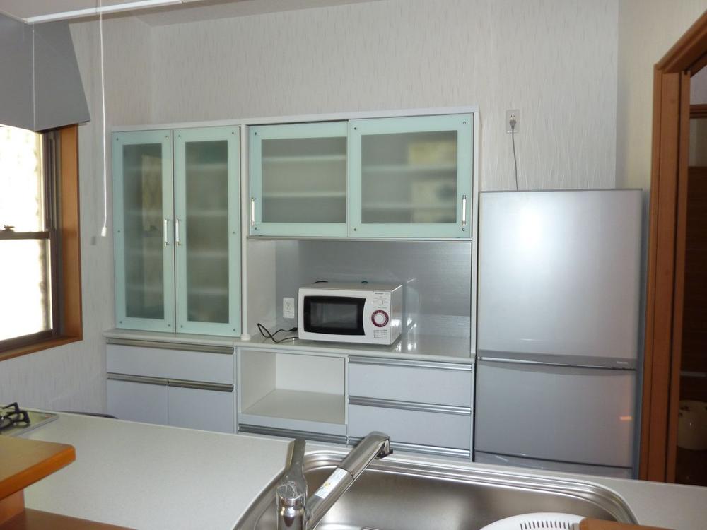 Kitchen. Local (10 May 2013) Shooting