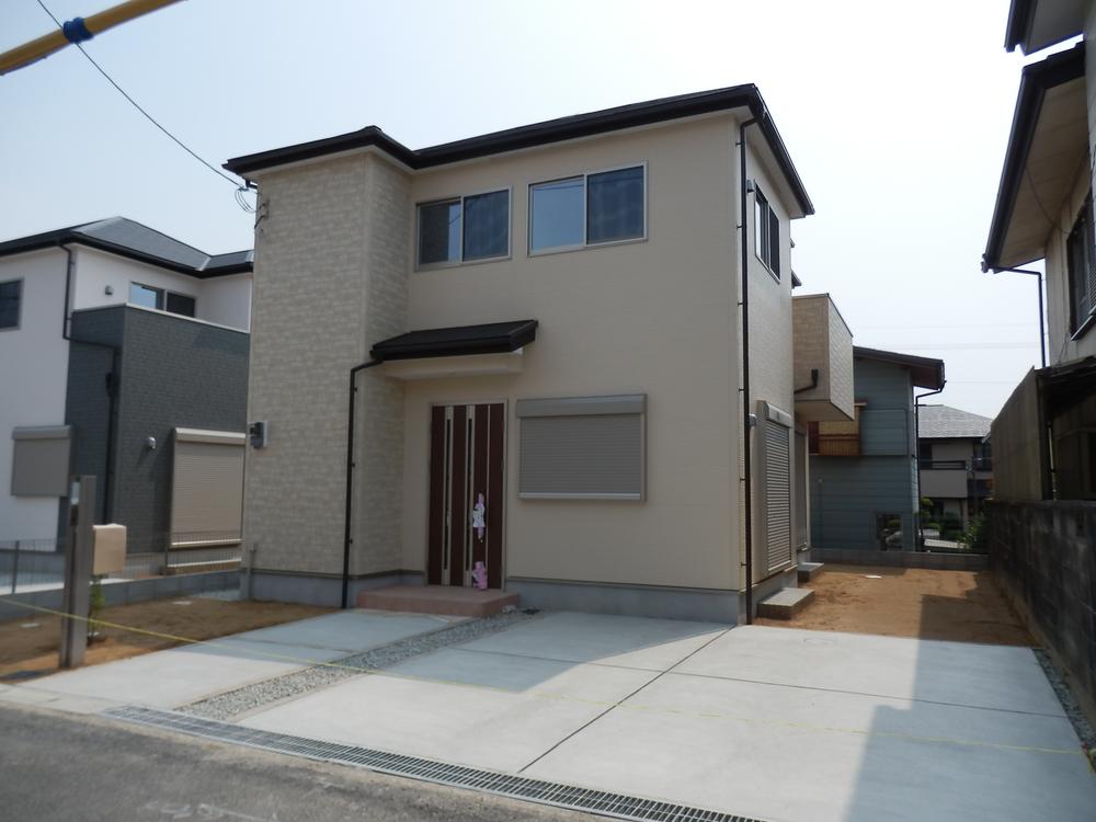 Same specifications photos (appearance)