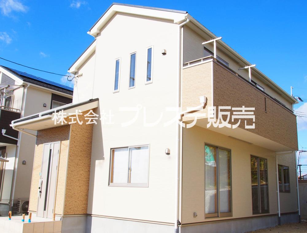 Local appearance photo. Local photos (appearance) building completed! Guests visit the actual in the building ※ 2013 December 12, shooting (in the outer structure construction)