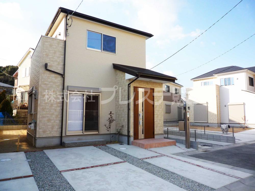 Same specifications photos (appearance). There actually is also the completed building of the same specification of which you can preview ※ Since our attendant is not resident in the local, If you would like to be your tour of the local and building construction example, In advance to thank you for your contact.