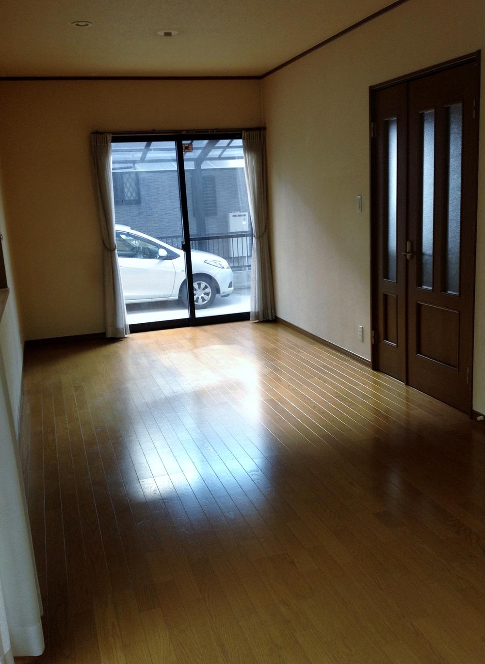 Living. LDK about 16 Pledge!