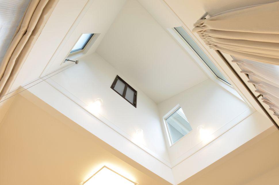 Building plan example (introspection photo). Sunny feeling of good home