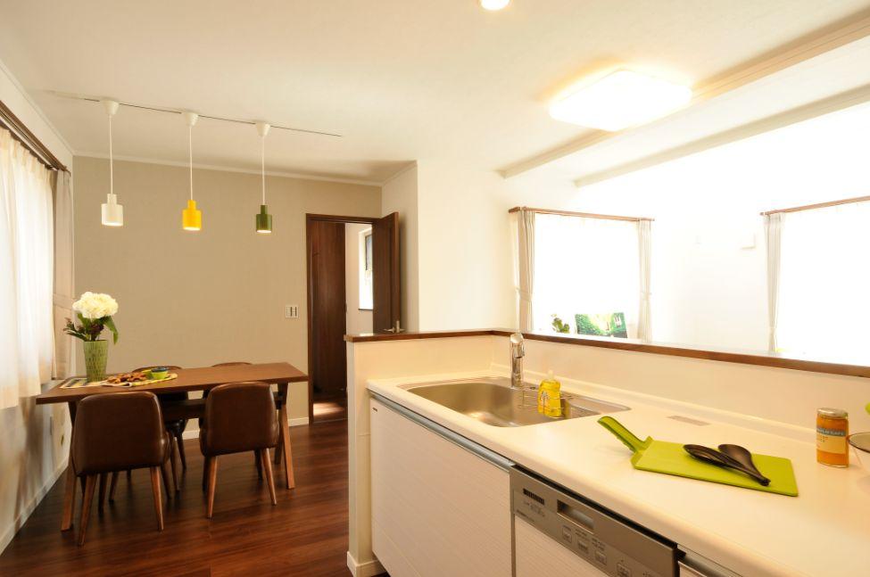 Building plan example (introspection photo). of course There is also free plan land. The floor plan of your choice It is also possible to make from the architect and one. 