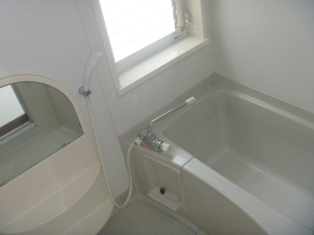 Bathroom. Your easy-to-clean system bus