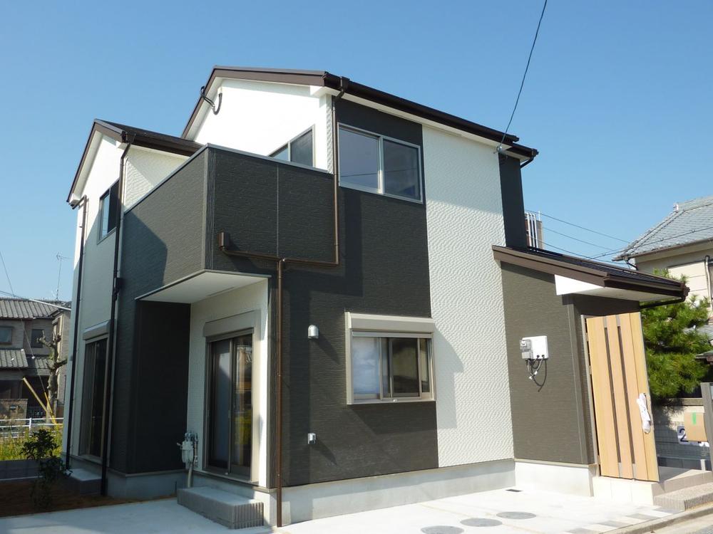 Local appearance photo. Indoor (11 May 2013) Shooting