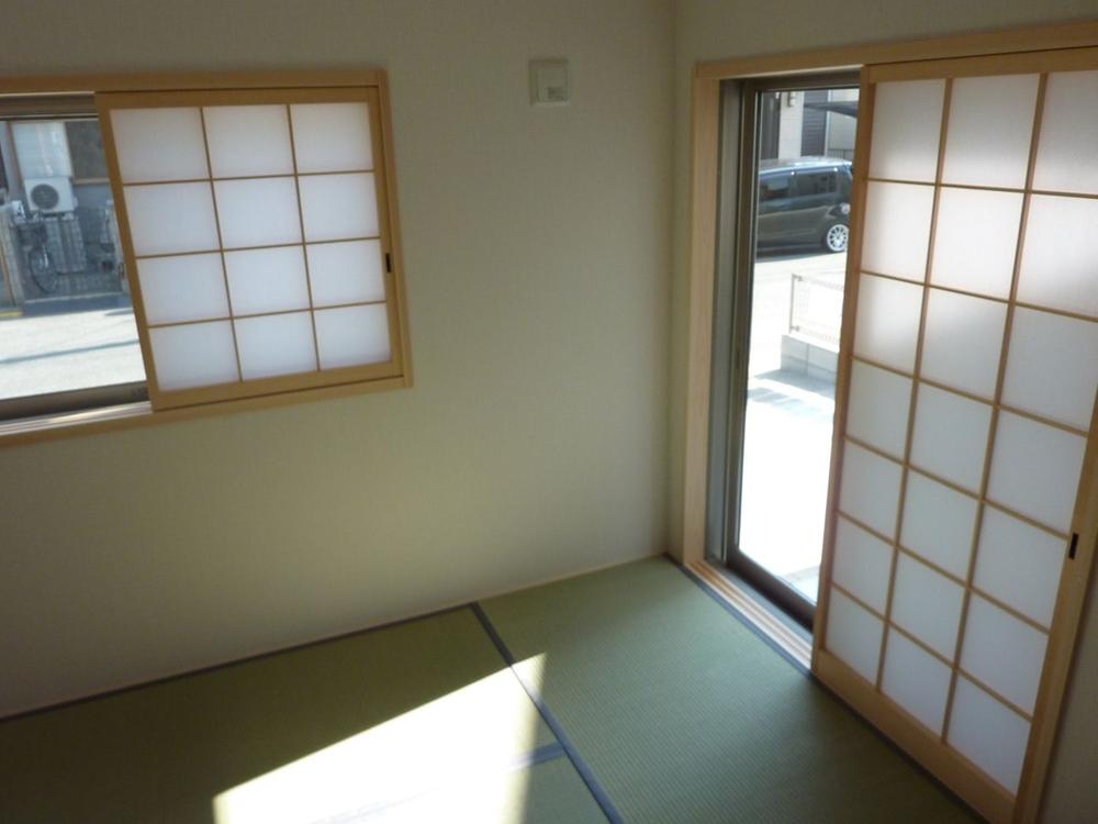 Non-living room. Indoor (11 May 2013) Shooting