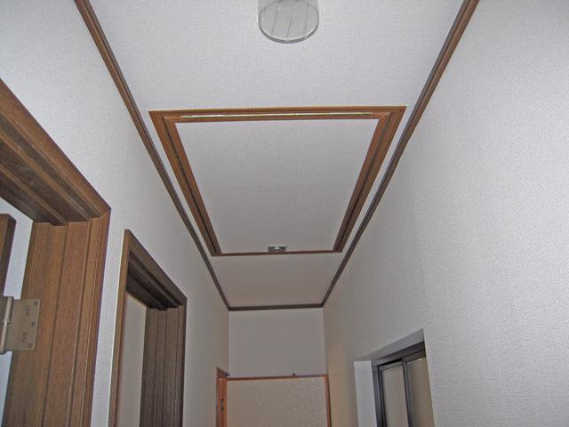 Receipt. Attic storage door (June 2013) Shooting