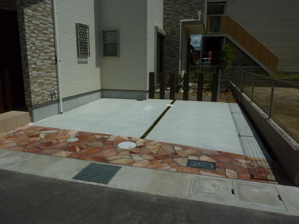 Parking lot. Local (August 2013) Shooting