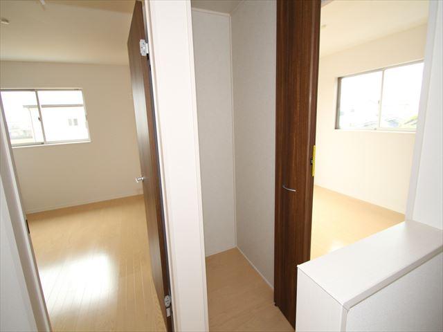 Non-living room. Indoor (10 May 2013) Shooting