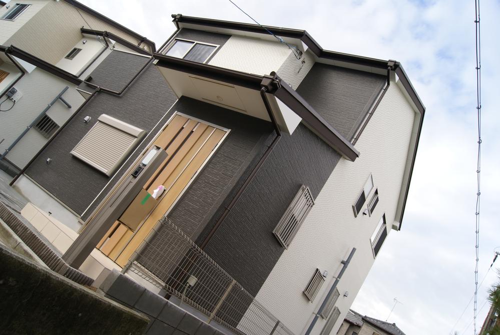 Local appearance photo. In blue sky, Ya calm residential to set up To stout, Playful dwelling such as, Which one the same thing is not home. 
