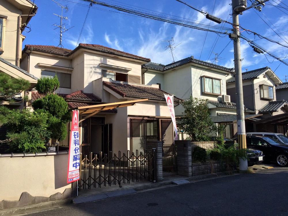 Local appearance photo. Immediate entry Available in pre-local appearance is a picture renovation! Preview possible 1