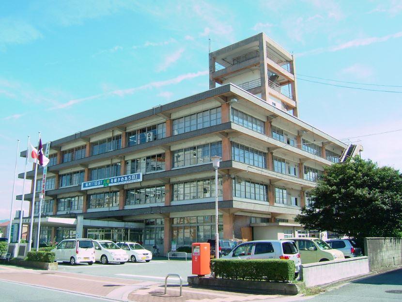 Government office. Yamatotakada 1770m to city hall