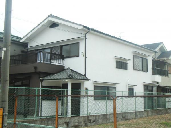 Local appearance photo. It is already exterior wall paint