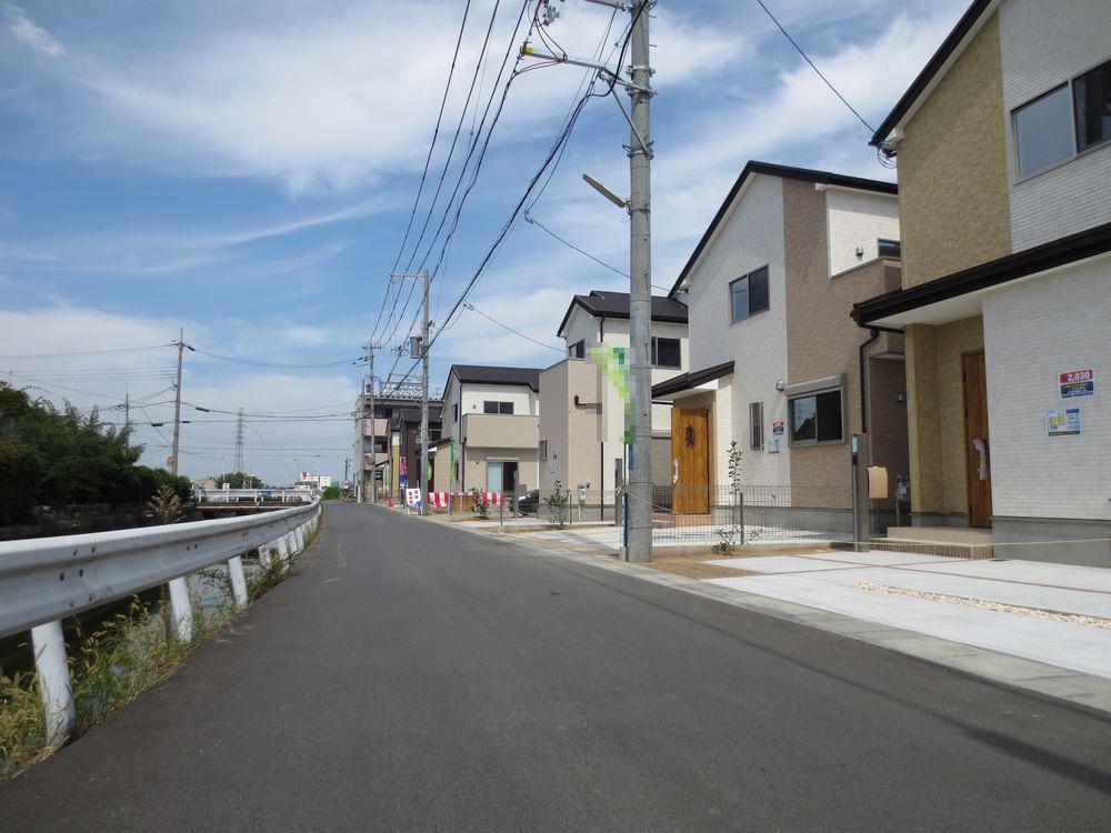 Local appearance photo.  ◆ Frontal road 2013 late September shooting ◆ 