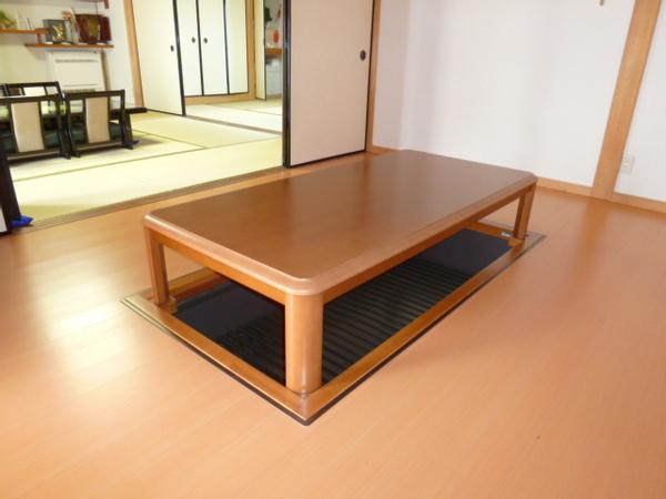 Non-living room. Indoor (11 May 2013) Shooting