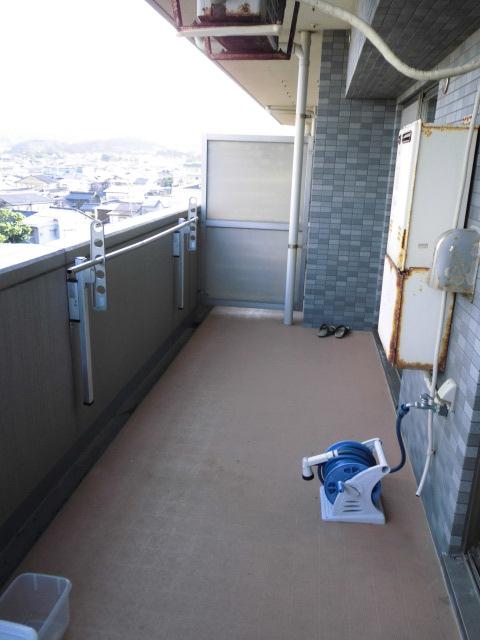 Balcony. Local (July 2013) Shooting