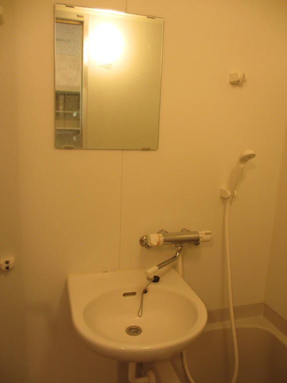 Washroom. ☆ (* ⌒ ▽ ⌒ *) (* ⌒ ▽ ⌒ *) (* ⌒ ▽ ⌒ *) (* ⌒ ▽ ⌒ *) ☆