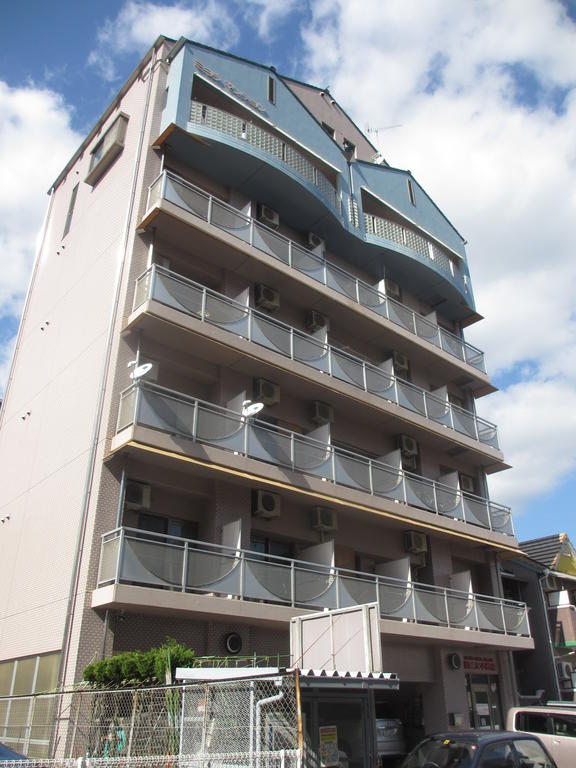 Building appearance. ☆ (* ⌒ ▽ ⌒ *) (* ⌒ ▽ ⌒ *) (* ⌒ ▽ ⌒ *) (* ⌒ ▽ ⌒ *) ☆