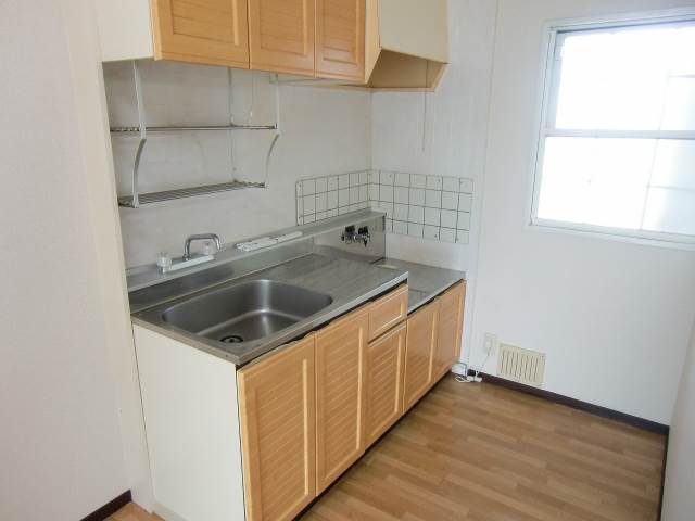 Kitchen. Bright kitchen with a window ☆