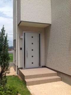 Entrance. Local (07 May 2013) Shooting