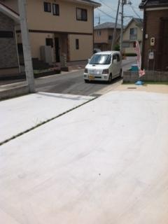 Parking lot. Local (07 May 2013) Shooting