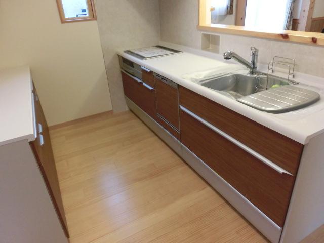 Kitchen. Indoor (September 2013) Shooting