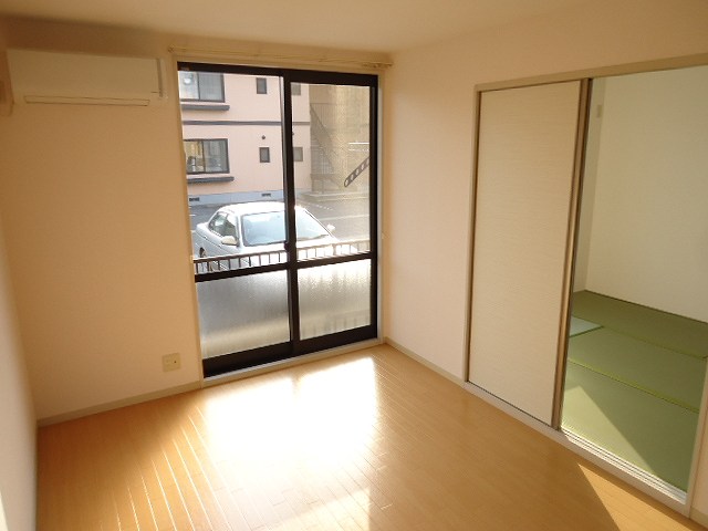 Living and room