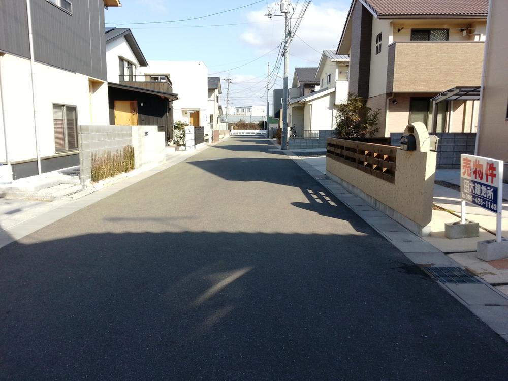 Local photos, including front road