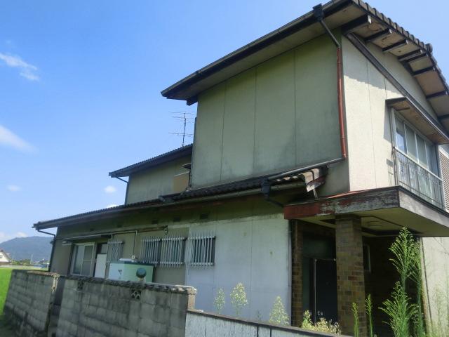 Local appearance photo