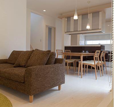 Same specifications photos (living)