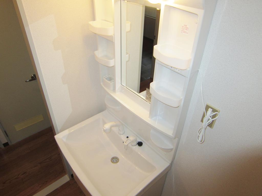 Washroom. (*^ 0 ^*)(*^ 0 ^*)(*^ 0 ^*)